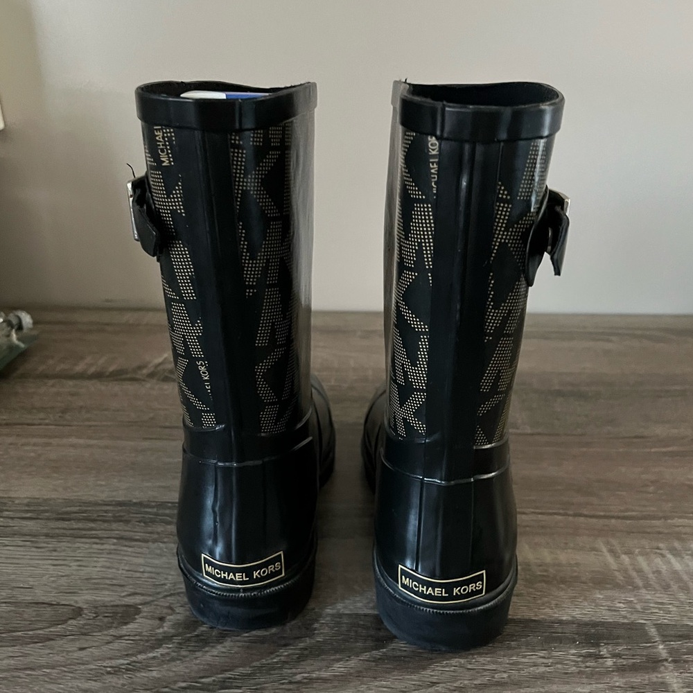 Michael Kors Black Monogram Rain Boots - Girls Youth | Size 1 - Picture 3 of 9
